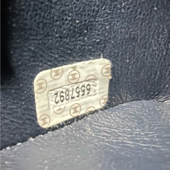 Chanel Navy Medallion Tote Quilted Caviar - Picture 11 of 11